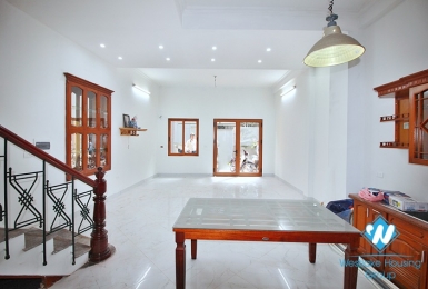 Cheap and bright 4 bedrooms house for rent in Tay Ho, Ha Noi